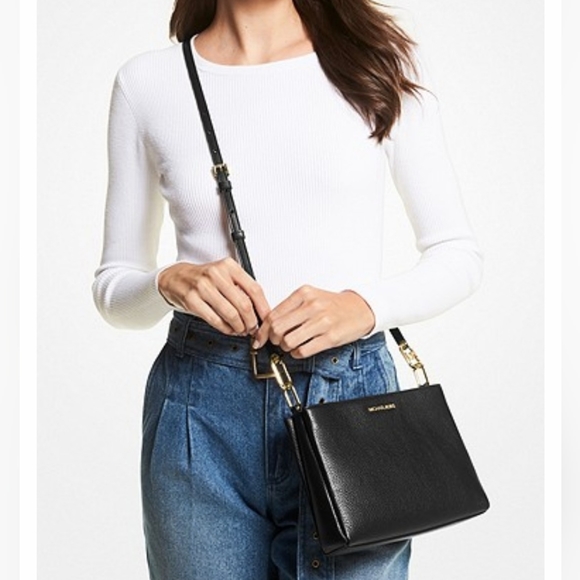 NWT Michael Kors Crossbody Purse! - Picture 10 of 11